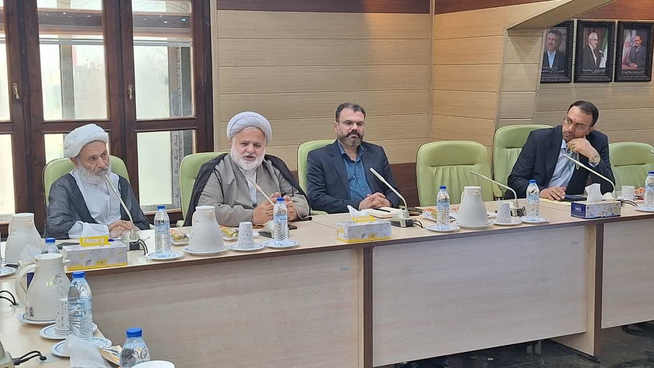 بازدید مشاور فرهنگی مدیرعامل شرکت ملی صنایع پتروشیمی از منطقه ویژه اقتصادی پتروشیمی